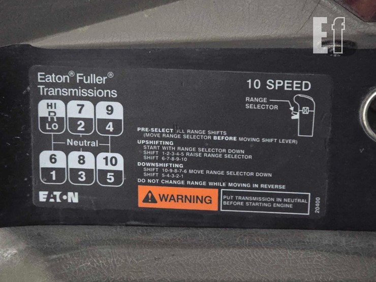 2013-international-paystar-5900-image-17