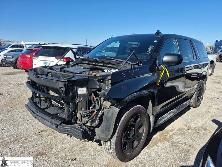 2021-chevrolet-tahoe-image-1
