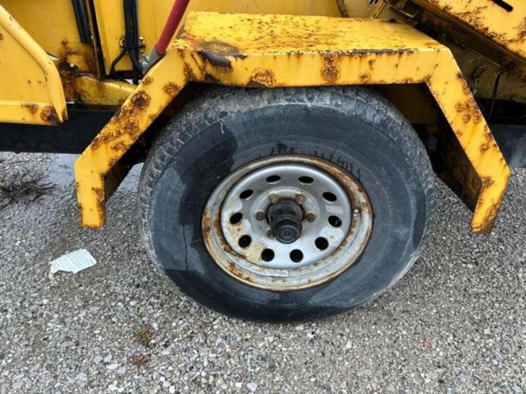 2016-vermeer-bc1000xl-image-40