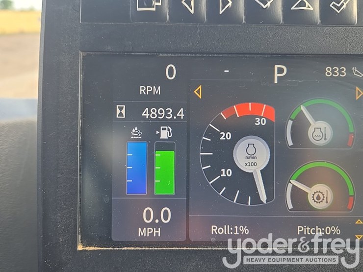 2022-deere-260e-image-131