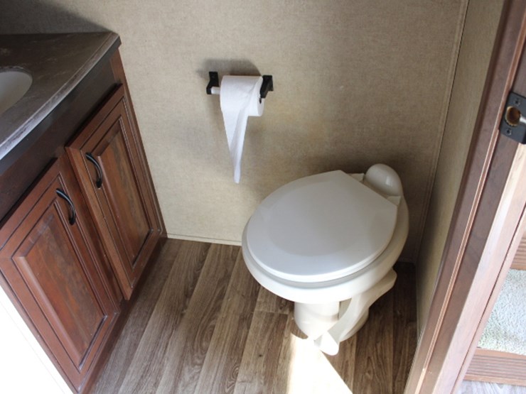 #7364-•-2015-jayco-pinnacle-fifth-wheel-camper-image-32