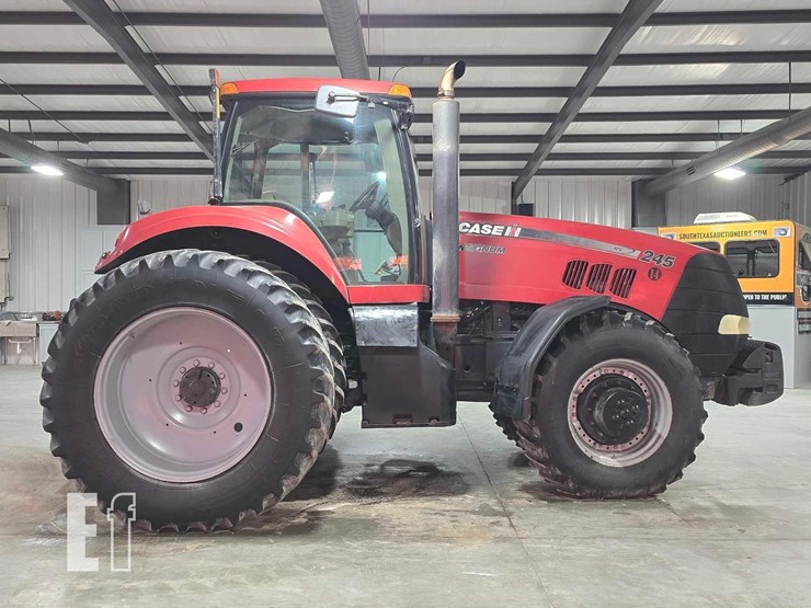 case-ih-magnum-245-image-6