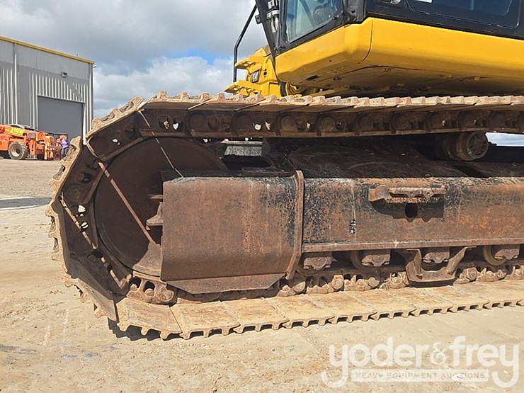 2019-caterpillar-336-image-9