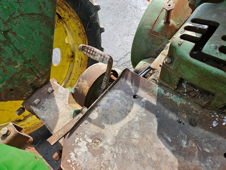 1953-john-deere-50-image-26