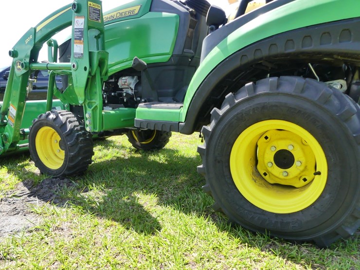 john-deere-1025r-image-7