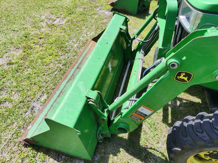 john-deere-3025e-image-9