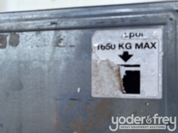 1650-kg-chemical-tank-image-12
