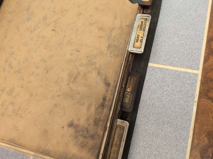 john-deere-dealer-service-manuals---model-70-diesel-tractor-and-no.-55-combine-image-2