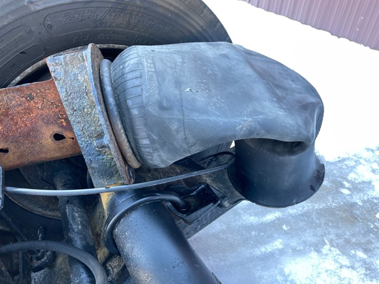 #3944-•-dual-wheel-tag-axle-image-8