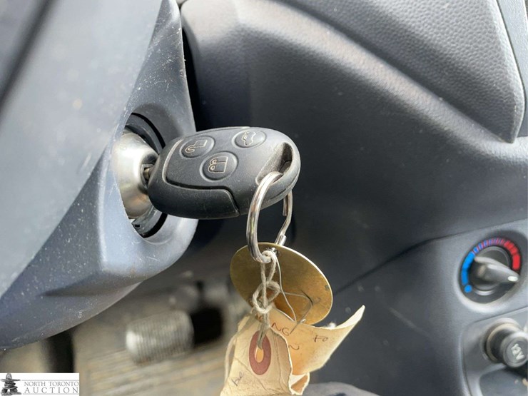 2012-ford-transit-connect-image-15