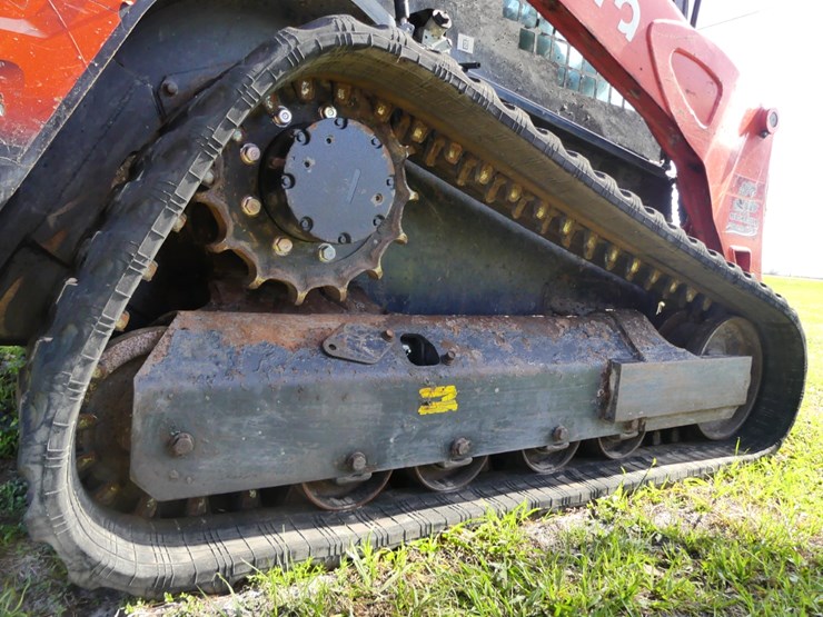 kubota-svl75-2-image-5