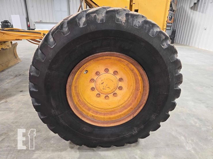 1999-caterpillar-160h-image-30