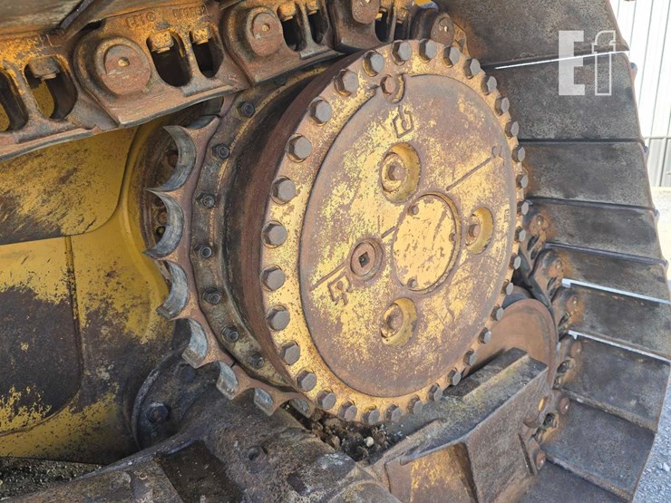 2006-caterpillar-d6r-xl-iii-image-18