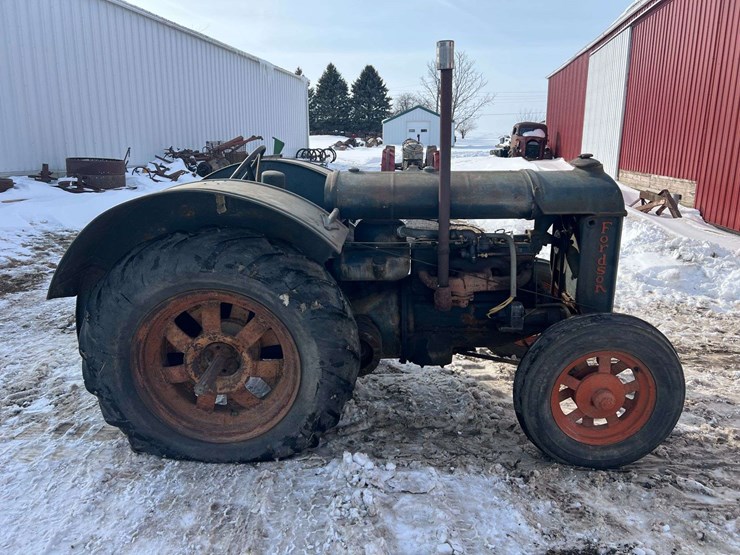 1935-fordson-image-6