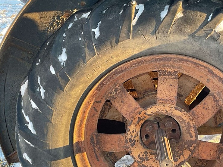 1935-fordson-image-12