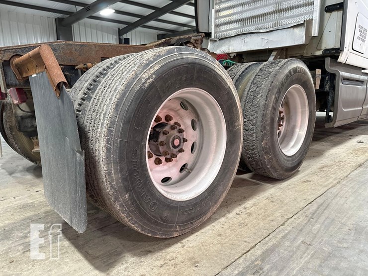 2012-international-prostar-image-28