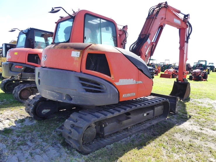 2011-kubota-kx080-3-image-3