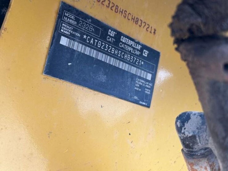 2009-caterpillar-232b2-image-8