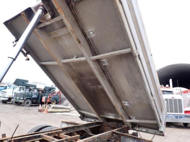 2017-ford-f750-image-53