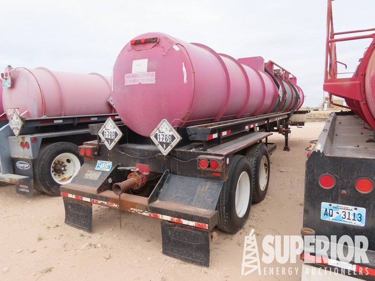 2010-overland-50'-image-3