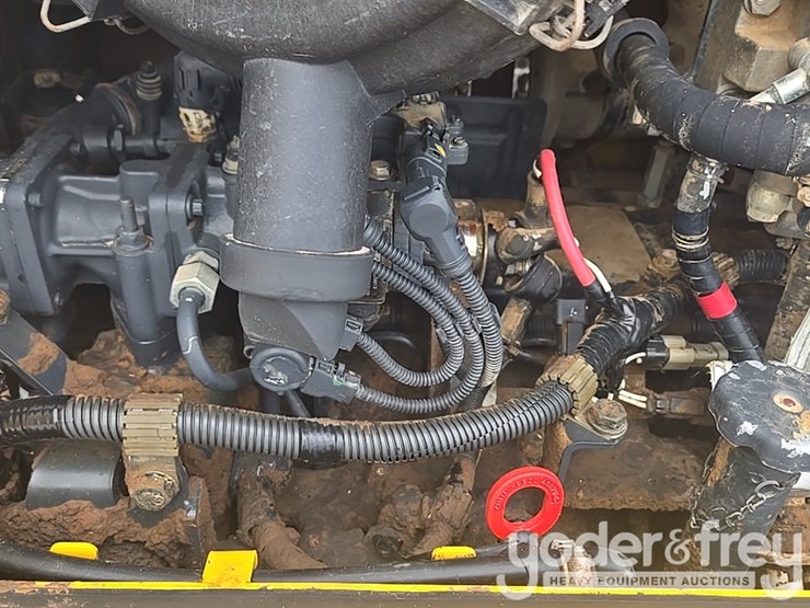 2014-komatsu-d61px-23-image-73