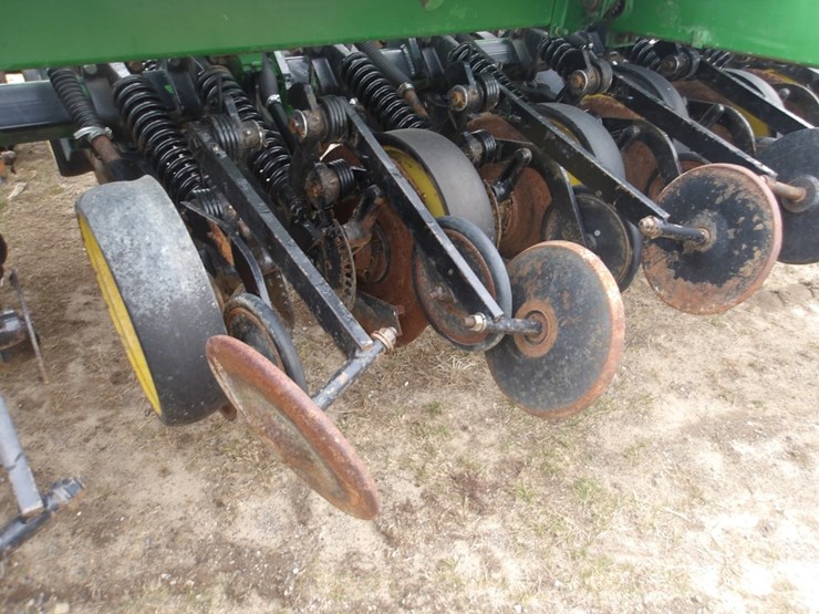 john-deere-750-image-6