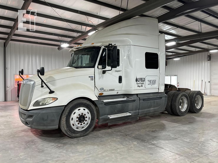 2012-international-prostar-image-1