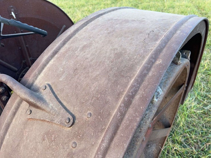 1924-fordson-tractor-image-52