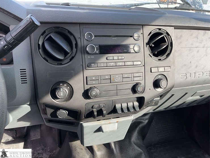 2012-ford-f250-image-13