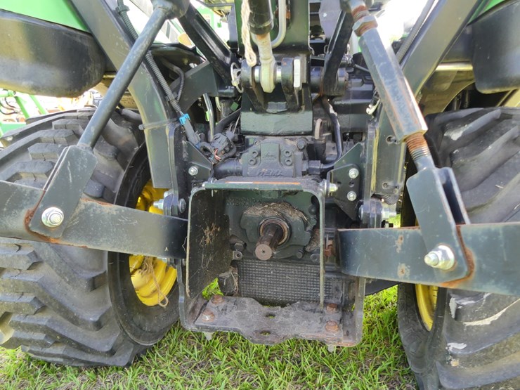 john-deere-1025r-image-5
