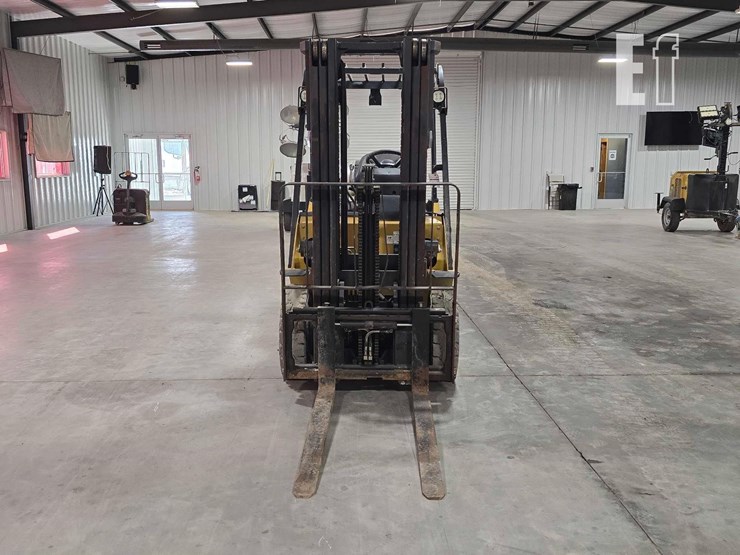 2021-caterpillar-gp25n-image-7