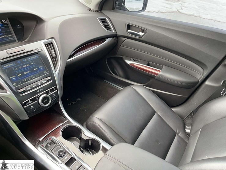 2015-acura-tlx-image-18