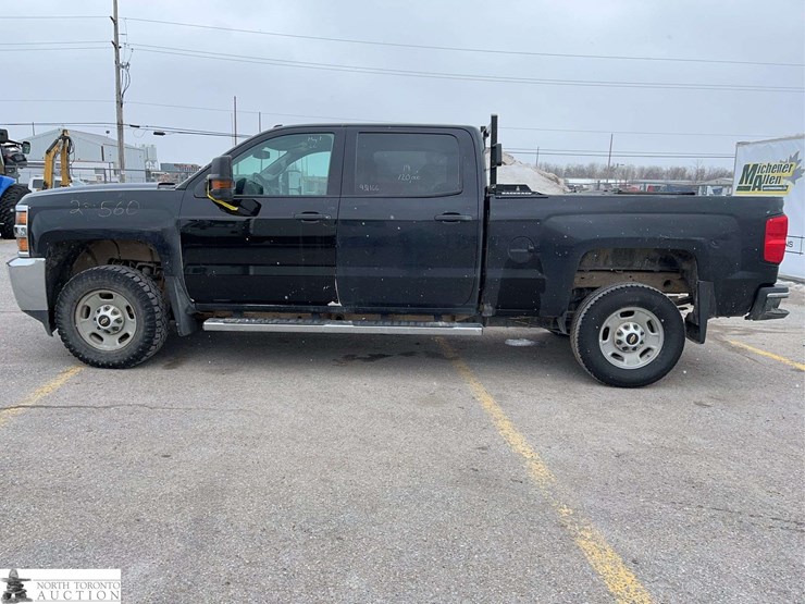2019-chevrolet-silverado-2500hd-image-8