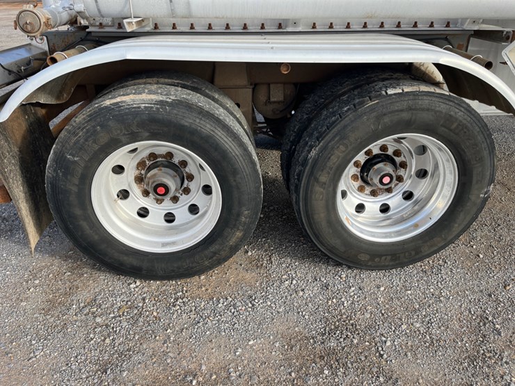 2013-polar-tank-image-10