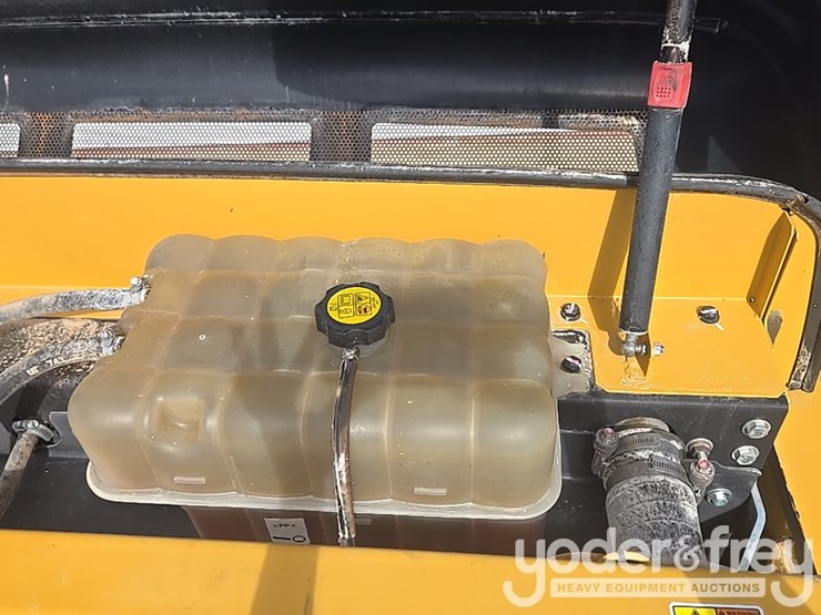 2017-caterpillar-336fl-image-80