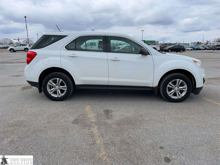 2015-chevrolet-equinox-image-4