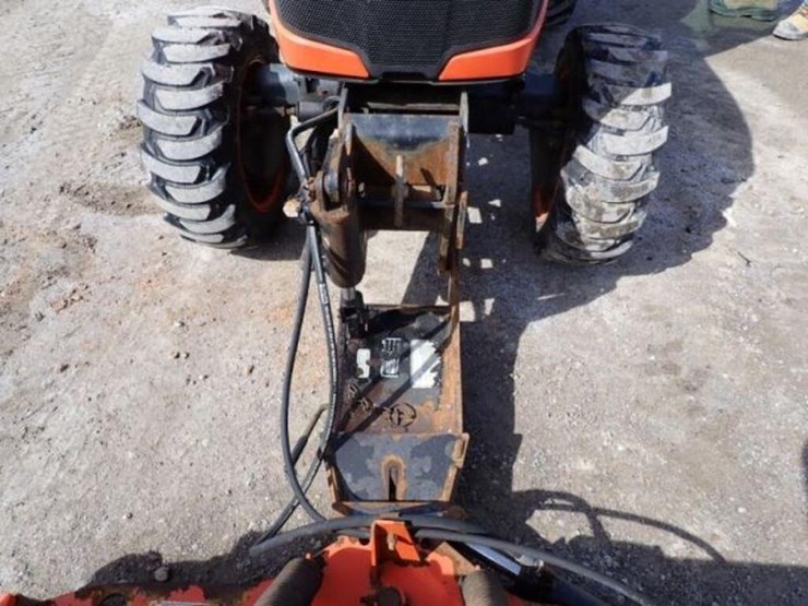 2017-kubota-b2650hsd-image-29