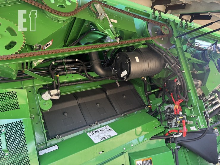 2019-john-deere-s790-image-14
