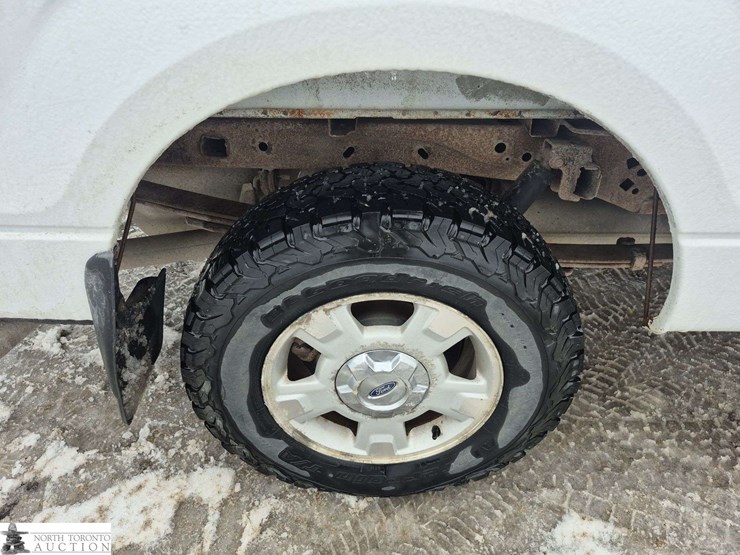 2013-ford-f150-image-26