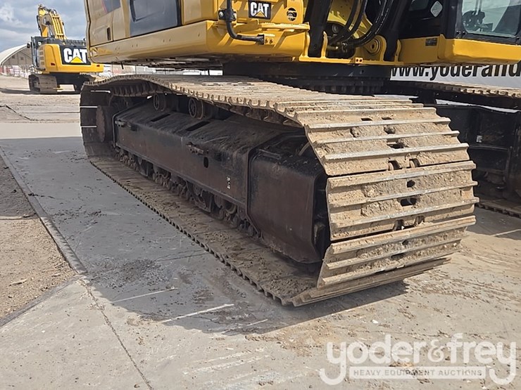 2019-caterpillar-336-image-14
