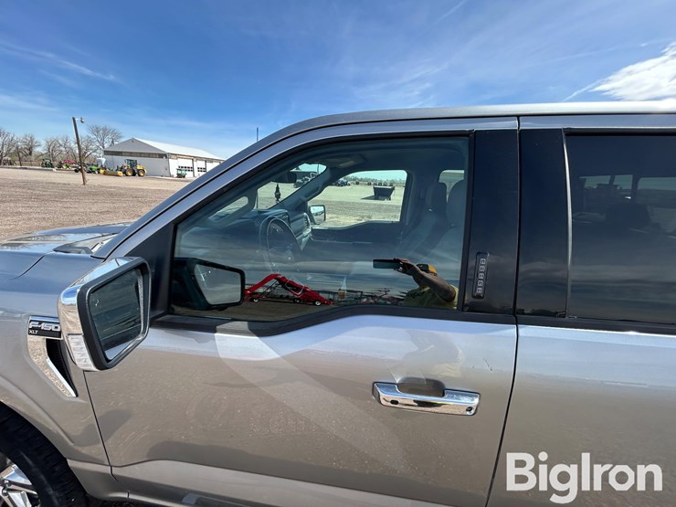 2024-ford-f150-xlt-image-15