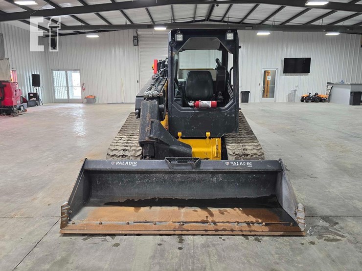 2020-jcb-3ts-8t-image-7