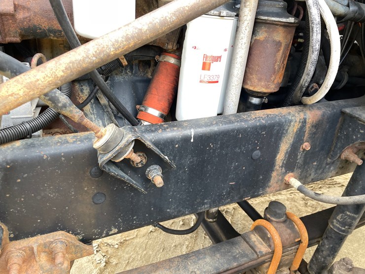 #400-•-1997-mac-ch600-semi-(has-wi-title)-image-51