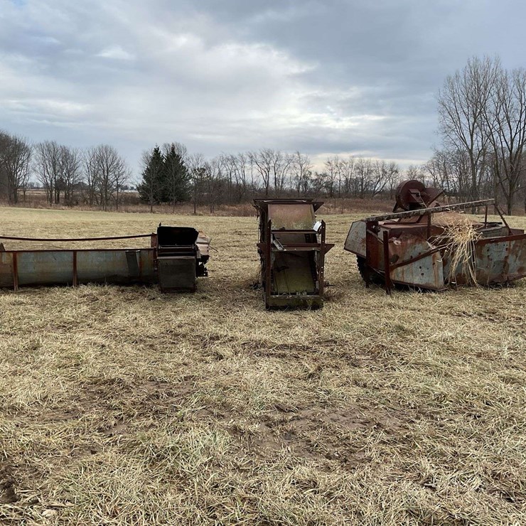 Gleaner Fordson Mounted Combine