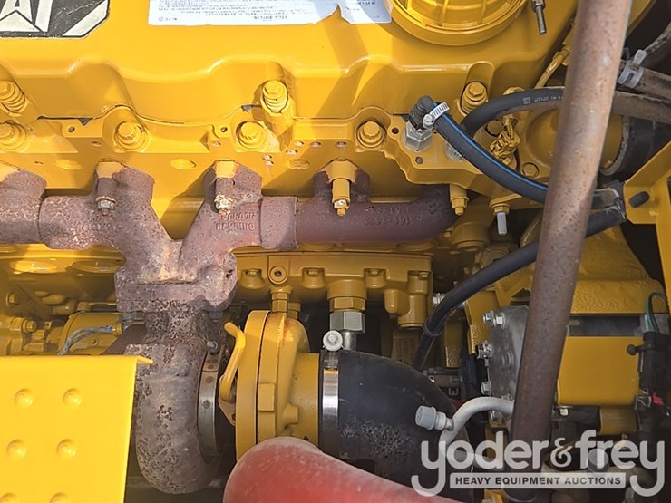 2019-caterpillar-336-image-58