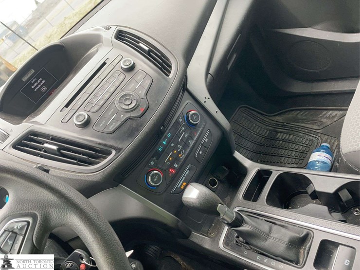 2017-ford-escape-image-13