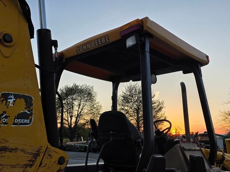 1995-john-deere-310d-image-33