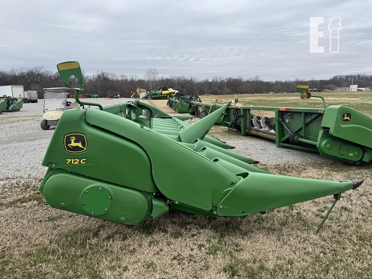 2018-john-deere-712c-image-11