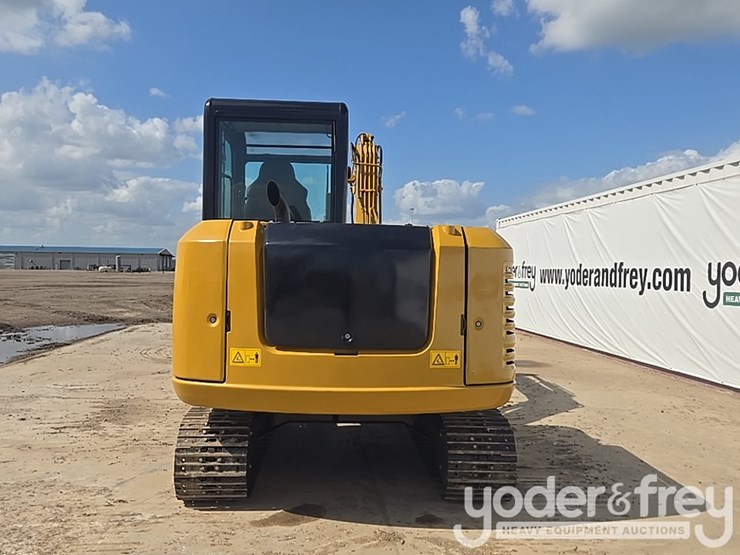 2018-caterpillar-305.5-image-4