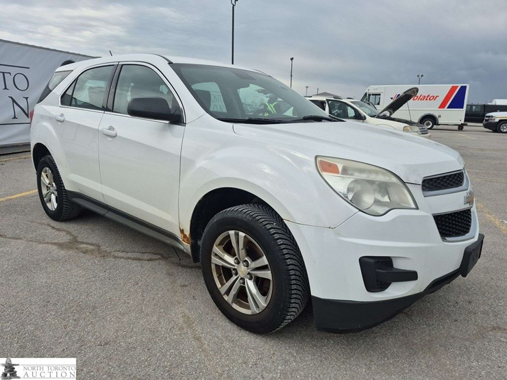 2013-chevrolet-equinox-image-3
